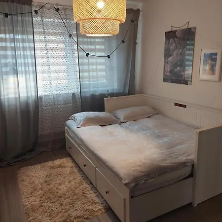 Apartament Andersena Lägenhet